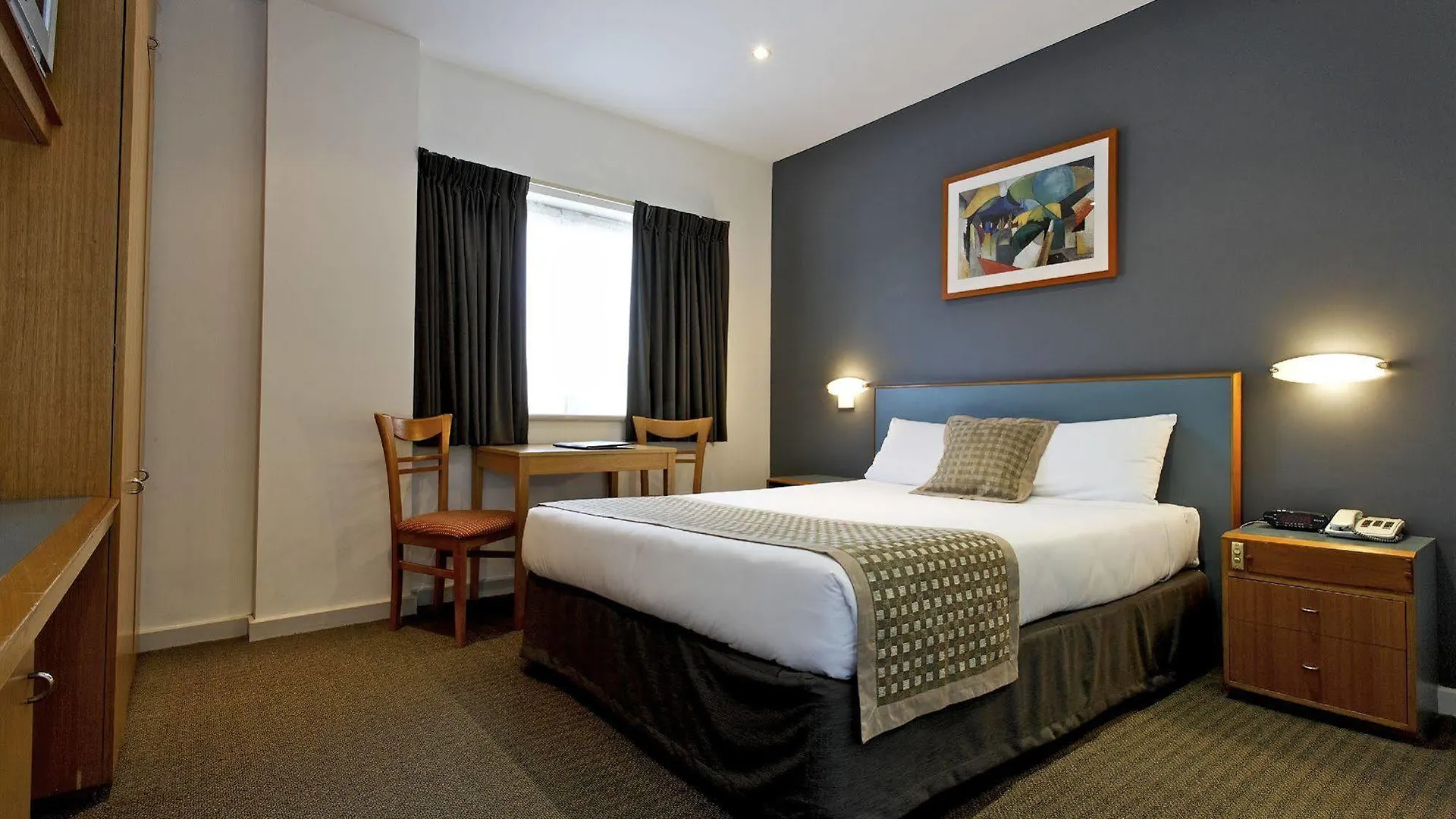 Aparthotel Breakfree Directors Studios Adelaide